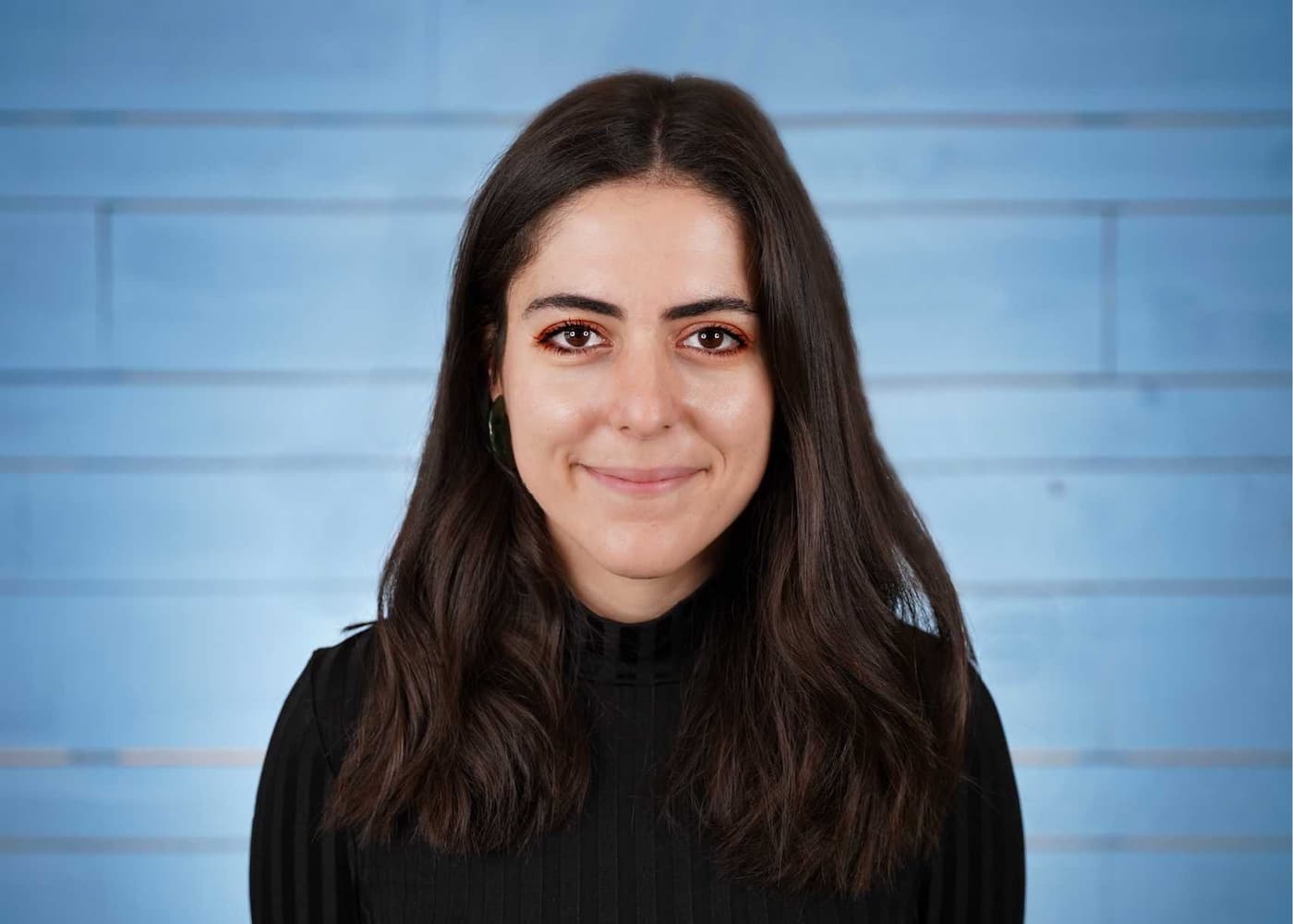 ainhoa construction marketing inbound consultant  smiling 