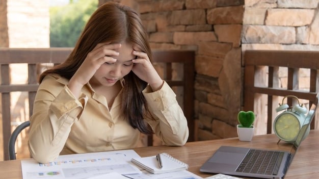 woman confused by construction marketing video